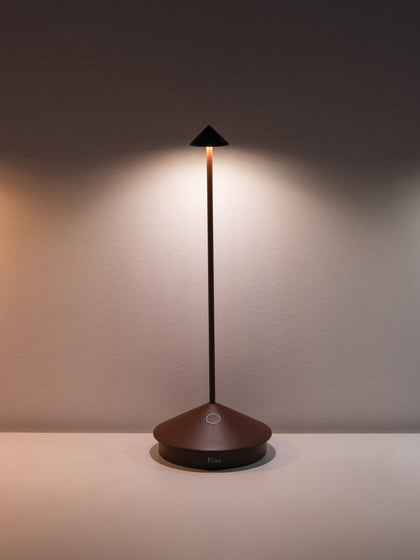 Westwing Lámpara De Mesa LED Regulable Pequeña Pina Pro Portátil
