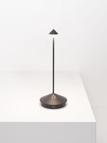 Westwing Lámpara De Mesa LED Regulable Pequeña Pina Pro Portátil