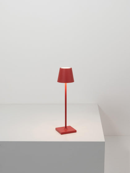 Westwing Lámpara De Mesa LED Regulable Poldina Portátil