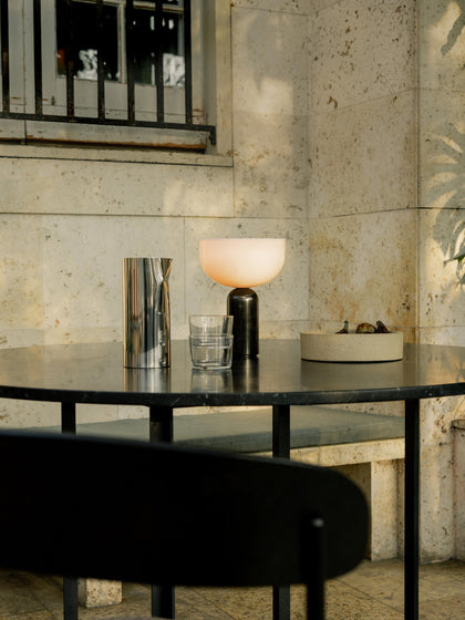 Westwing Lámpara De Mesa Pequeña De Mármol Kizu Portátil