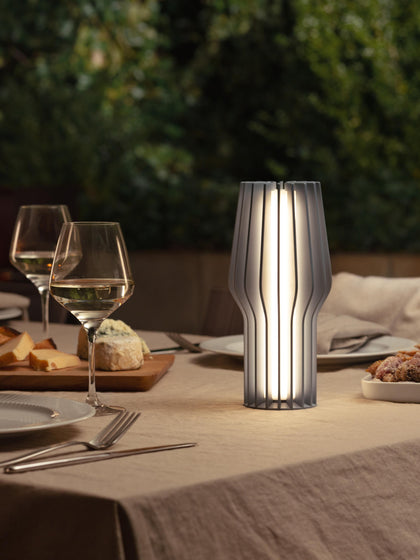 Westwing Lámpara De Mesa Pequeña LED Regulable Radiant Portátil