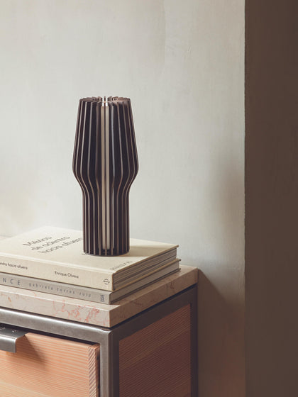 Westwing Lámpara De Mesa Pequeña LED Regulable Radiant Portátil