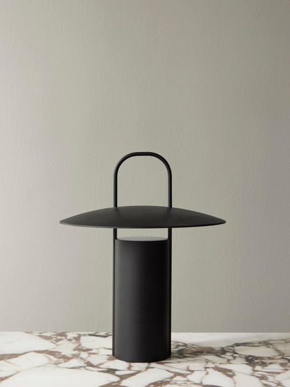 Westwing Lámpara De Mesa Regulable LED Ray Con Puerto USB
