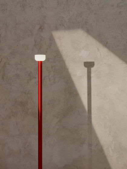 Westwing Lámpara De Pie Grande LED Regulable Bellhop
