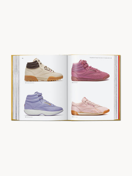 Westwing Libro Ilustrado Sneaker Freaker: The Ultimate Sneaker Book