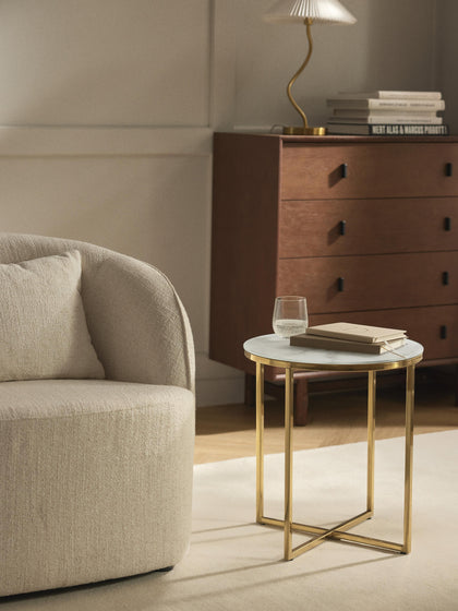 Westwing Mesa Auxiliar Redonda Con Tablero De Vidrio En Look Mármol Antigua