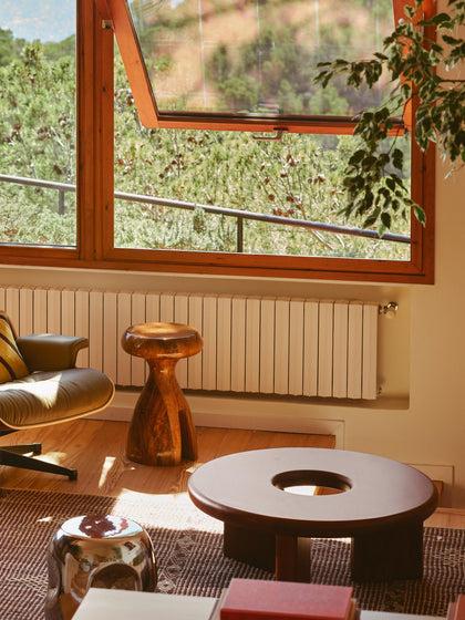 Westwing Mesa De Centro Redonda Artesanal De Madera De Mango Conversation