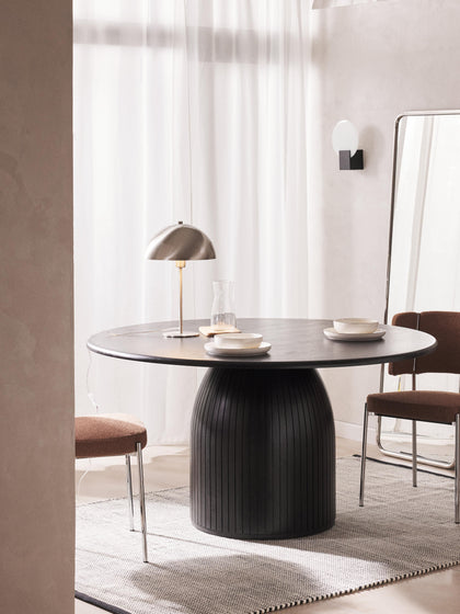 Westwing Mesa De Comedor Redonda Con Estructura Estriada Nelly Tamaños Diferentes