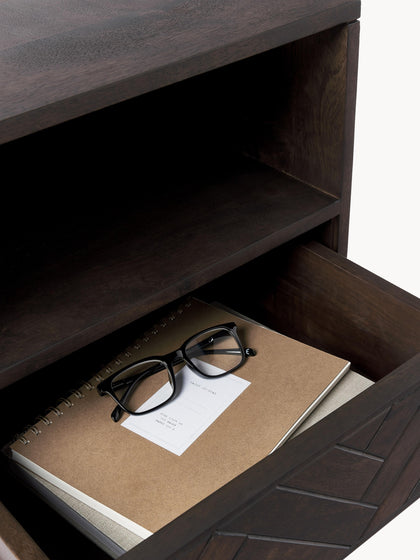 Westwing Mesita De Noche De Madera De Mango Con Diseño Espiga Luca