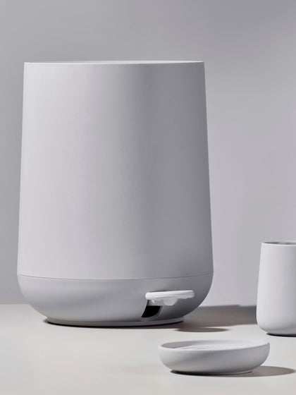 Westwing Papelera Con Tapadera Cierre Suave Nova 5 L