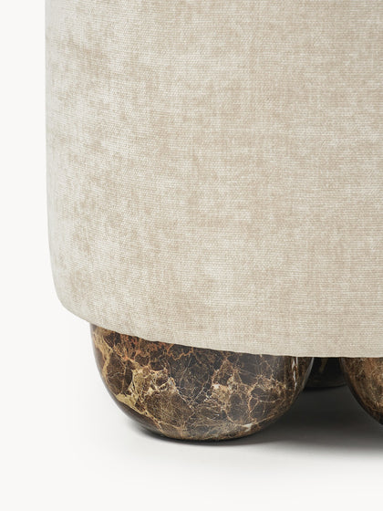 Westwing Puf Reposapiés Tapizado Con Patas De Bola De Mármol Lino