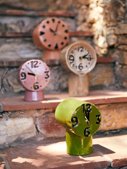 Westwing Reloj De Mesa De Cerámica Pintado A Mano Retro