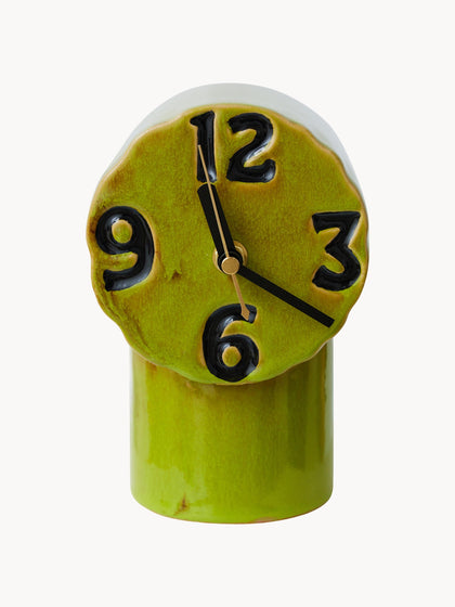Westwing Reloj de mesa de cerámica pintado a mano Retro