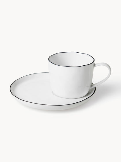Westwing Taza de café con platito artesanal de porcelana Salt
