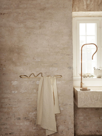Westwing Toallero De Pared Artesanal De Metal Curvature
