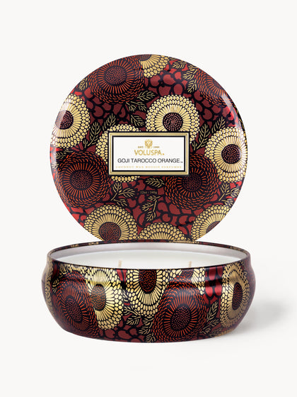 Westwing Vela perfumada artesanal de tres mechas Japonica Collection (bayas de goji mango y naranja tarocco)