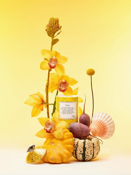 Westwing Vela Perfumada Artesanal Leo (rosa Sándalo Y Cedro)