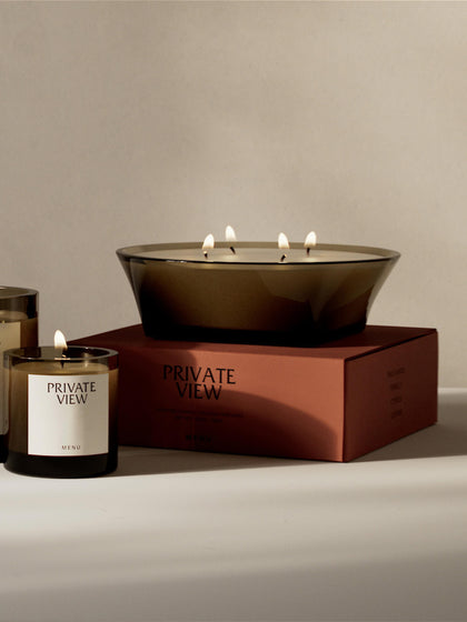 Westwing Vela Perfumada De Cuatro Mechas Olfacte Private View (cáscaras De Mandarina Vetiver Y Cuero)