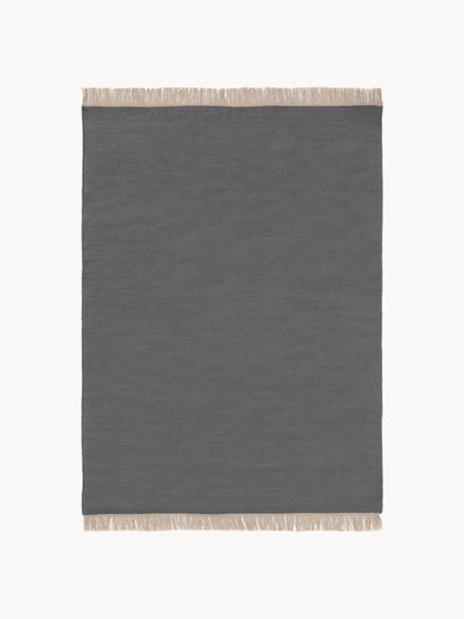 Westwing Alfombra artesanal de lana con flecos Liv