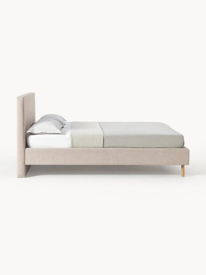 Westwing Cama Tapizada Con Patas De Madera Giulia