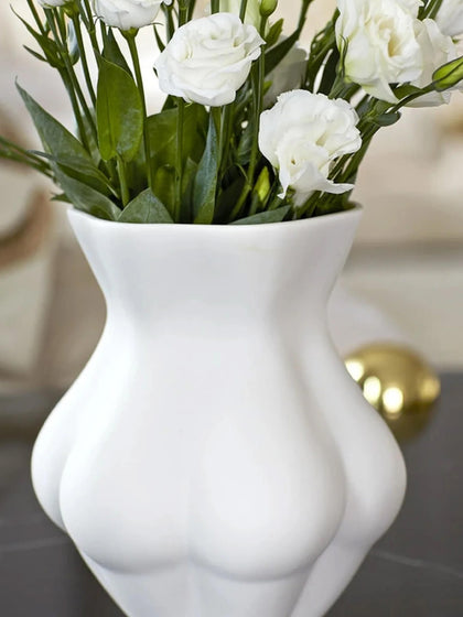 Westwing Jarrón De Porcelana Kiki's Derrier 23 Cm