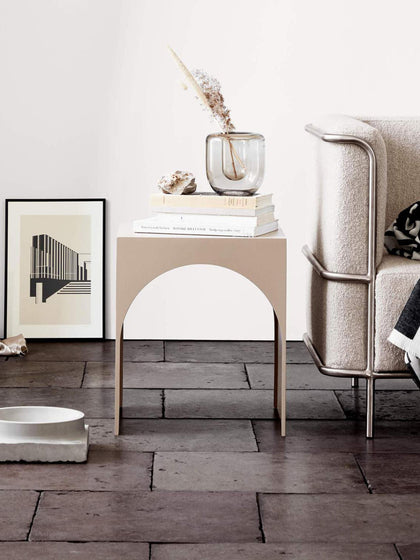 Westwing Mesa Auxiliar De Metal Arch