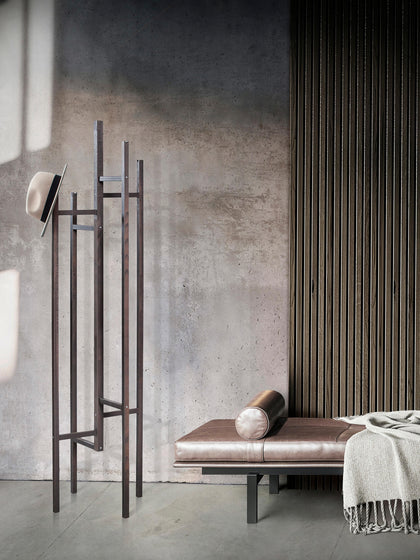 Westwing Perchero De Pie De Madera De Roble Eigen