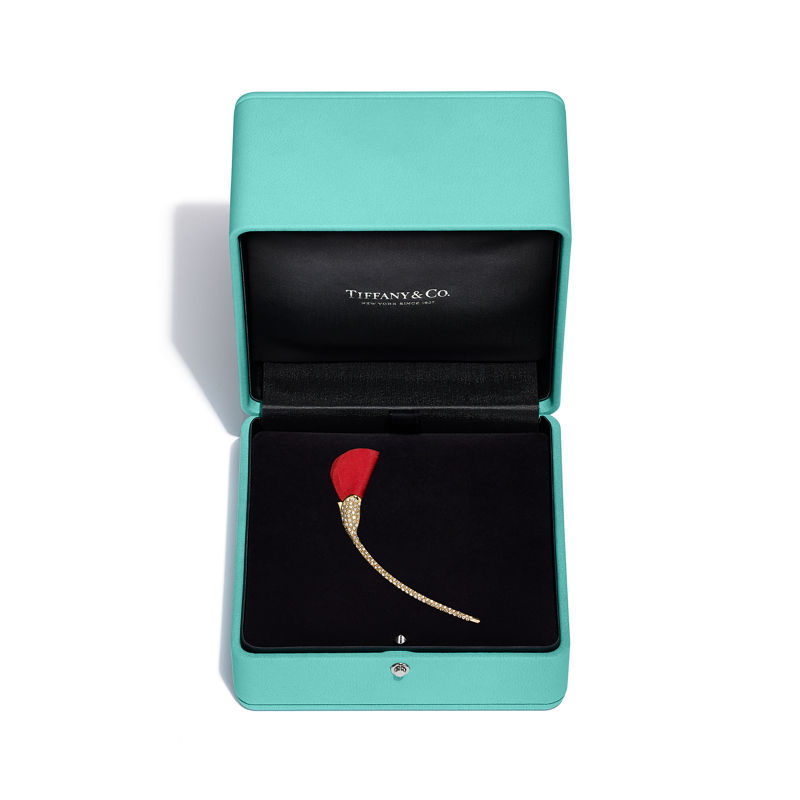 Tiffany & Co. Elsa Peretti® Broche Amapola De Oro Amarillo Con Seda De Color Rojo