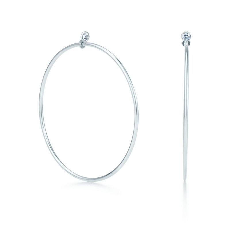 Tiffany & Co. Elsa Peretti® pendientes en forma de aro con diamantes