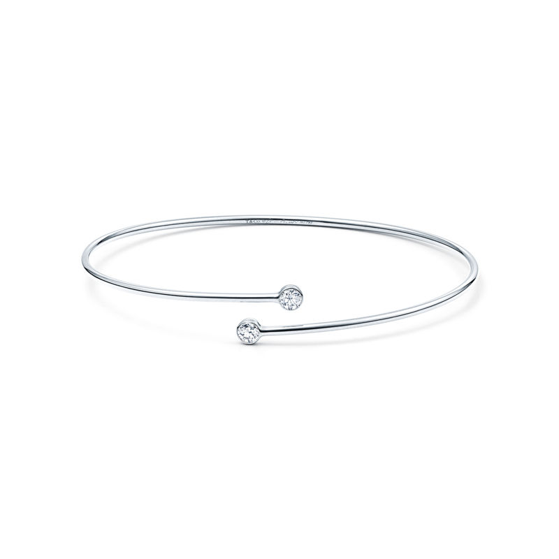 Tiffany & Co. Elsa Peretti® Pulsera de una vuelta Diamond Hoop