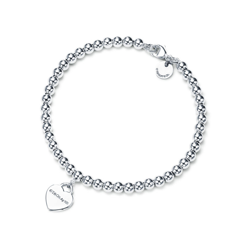 Tiffany & Co. Return To Tiffany™ Pulsera De Cuentas Con Insignia De Corazón En Plata