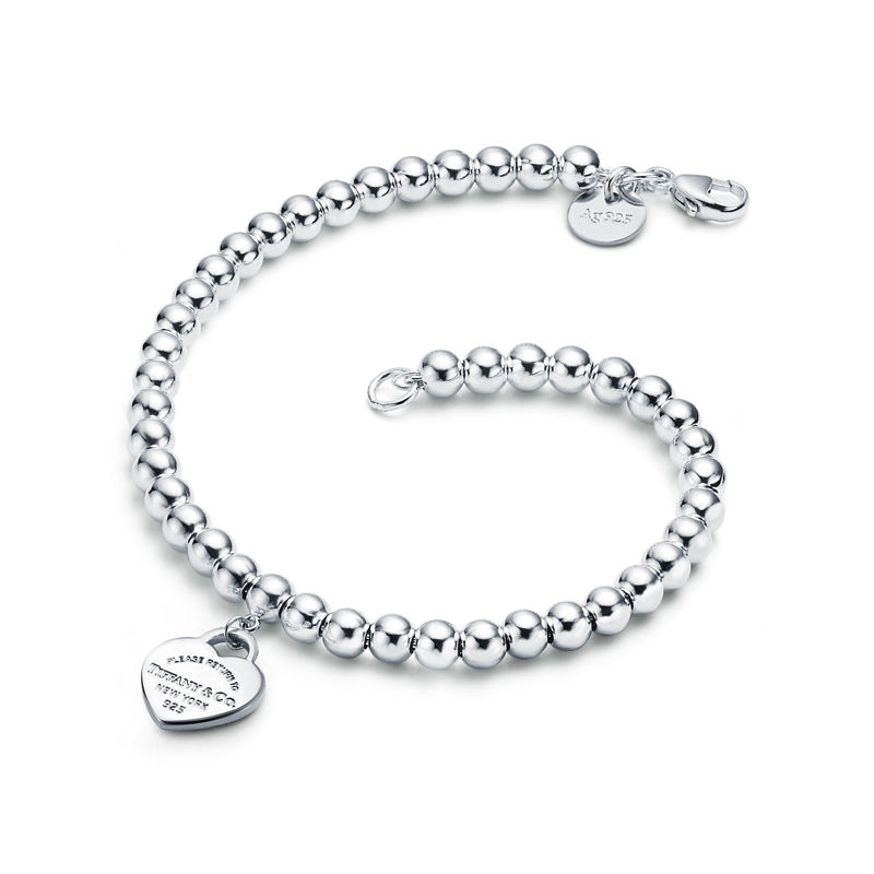 Tiffany & Co. Return To Tiffany™ Pulsera De Cuentas Con Insignia De Corazón En Plata