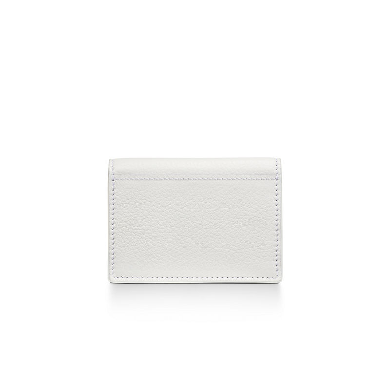 Tiffany & Co. T&CO. Tarjetero De Solapa De Piel Color Blanco