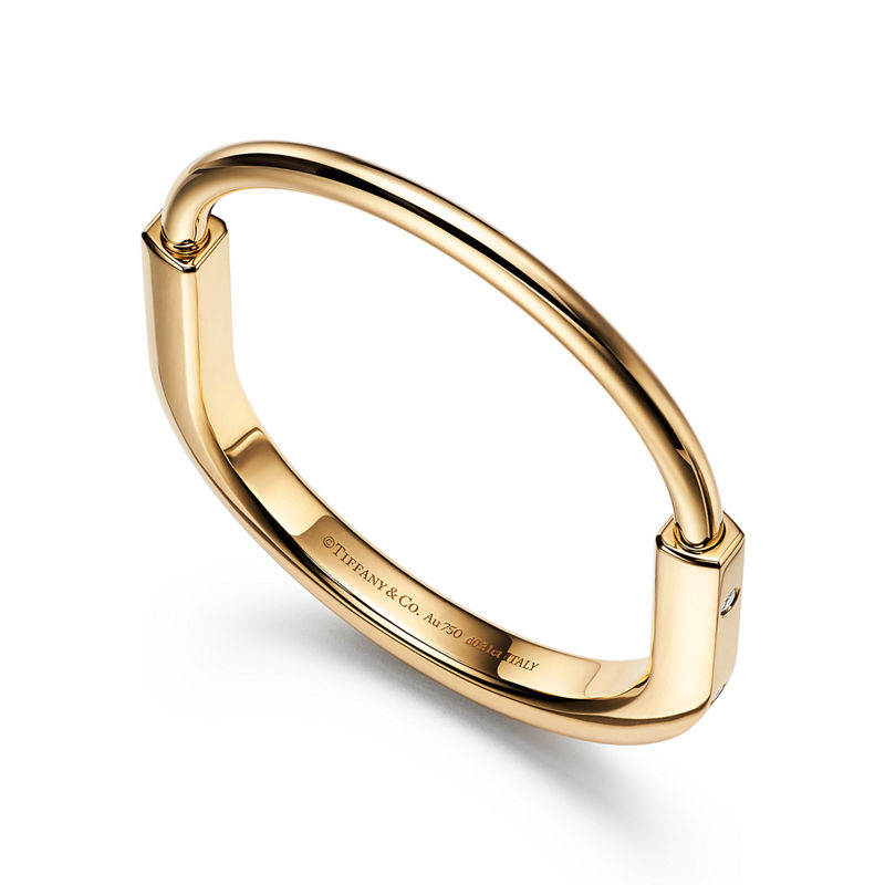 Tiffany & Co. Tiffany Lock Brazalete En Oro Amarillo Con Detalles De Diamantes