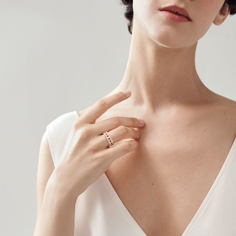 Tiffany & Co. Tiffany T Anillo Ancho True De Oro Rosa Con Diamantes En Pavé