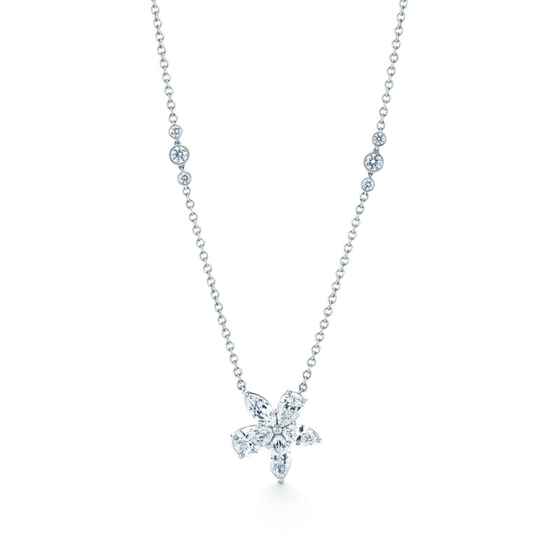 Tiffany & Co. Tiffany Victoria® colgante con racimo en talla mixta