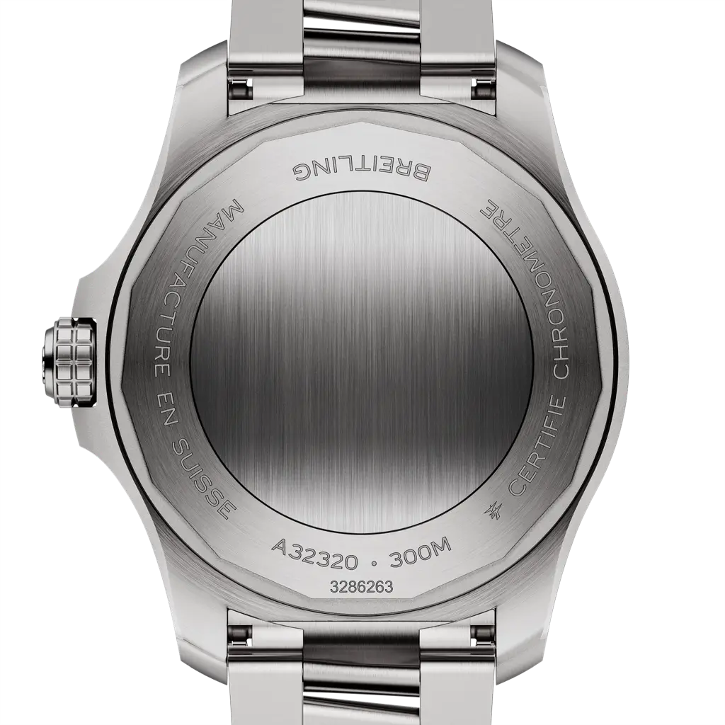 Breitling Avenger Automatic GMT 44