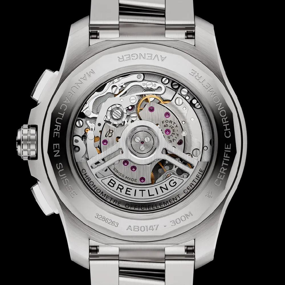 Breitling Avenger B01 Chronograph 44