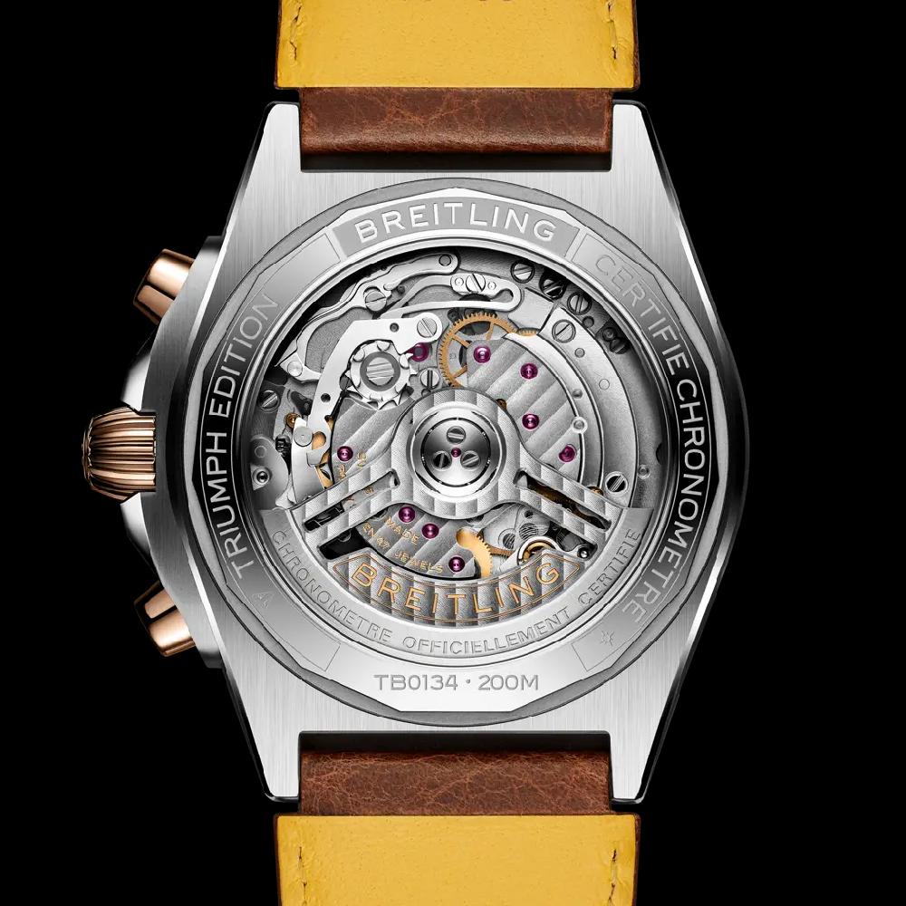 Breitling Chronomat B01 42 Triumph