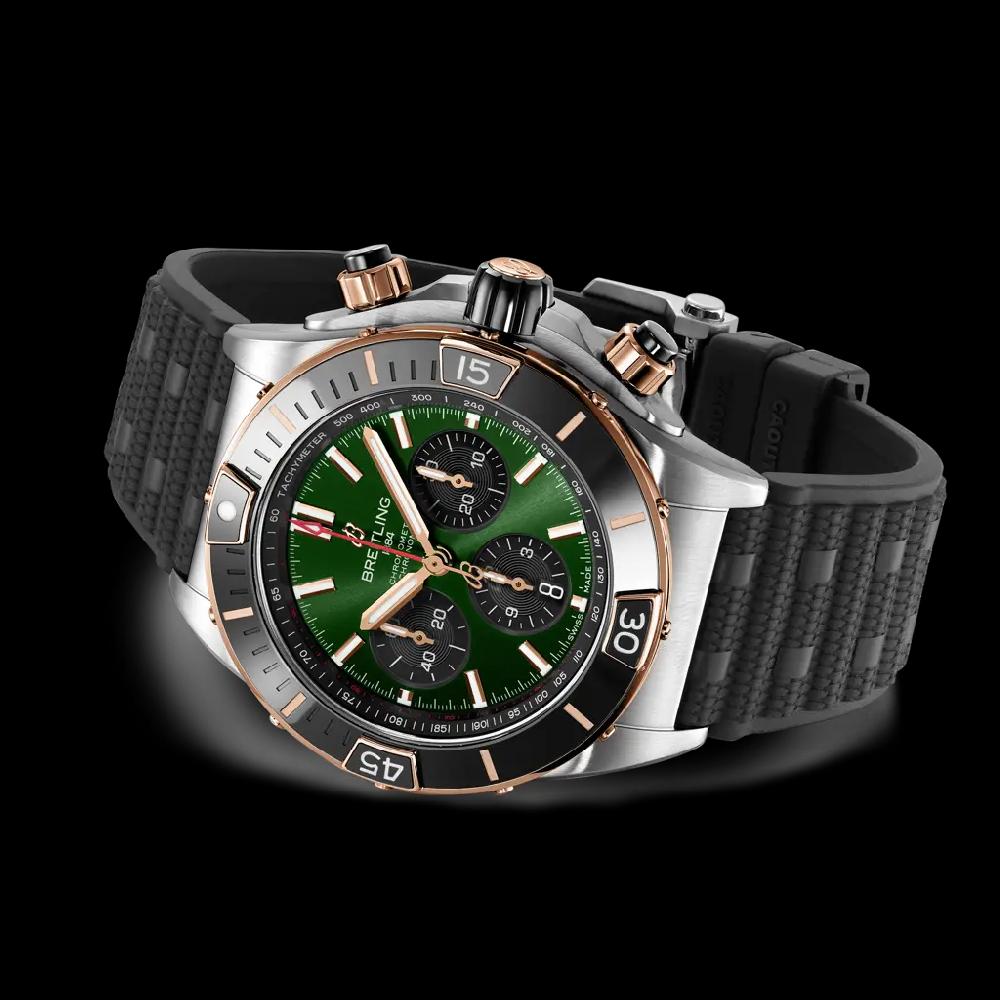 Breitling Super Chronomat B01 44