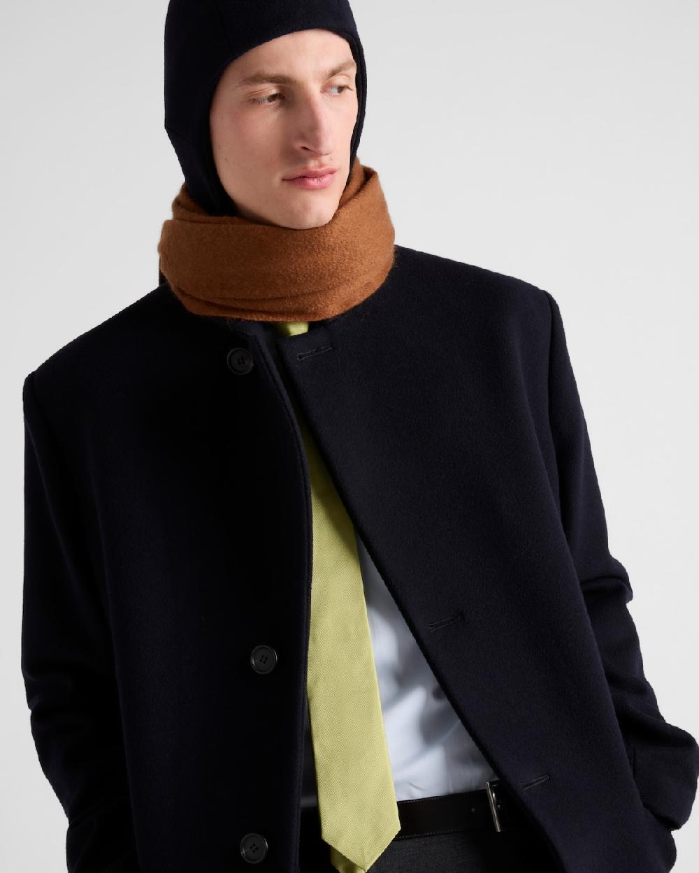 Prada Abrigo De Mezcla De Lana De Botonadura Simple