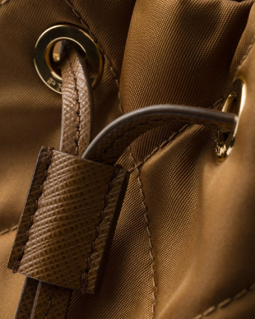 Prada Bandolera Prada Re-Edition 1995 Chaîne De Re-Nylon