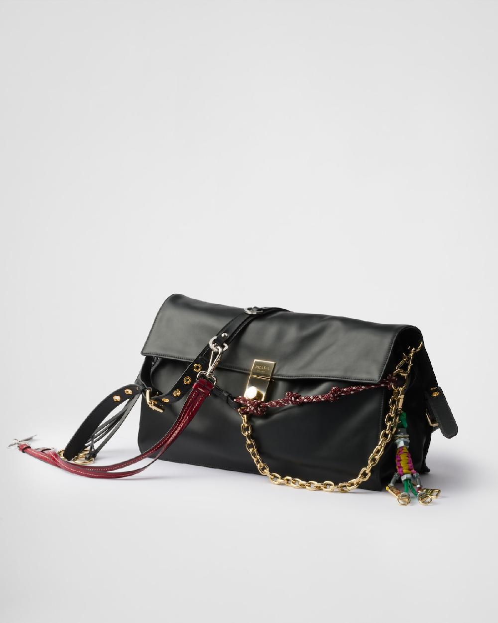 Prada Bolso Bandolera Prada Soft Sound De Piel Con Colgantes Grande