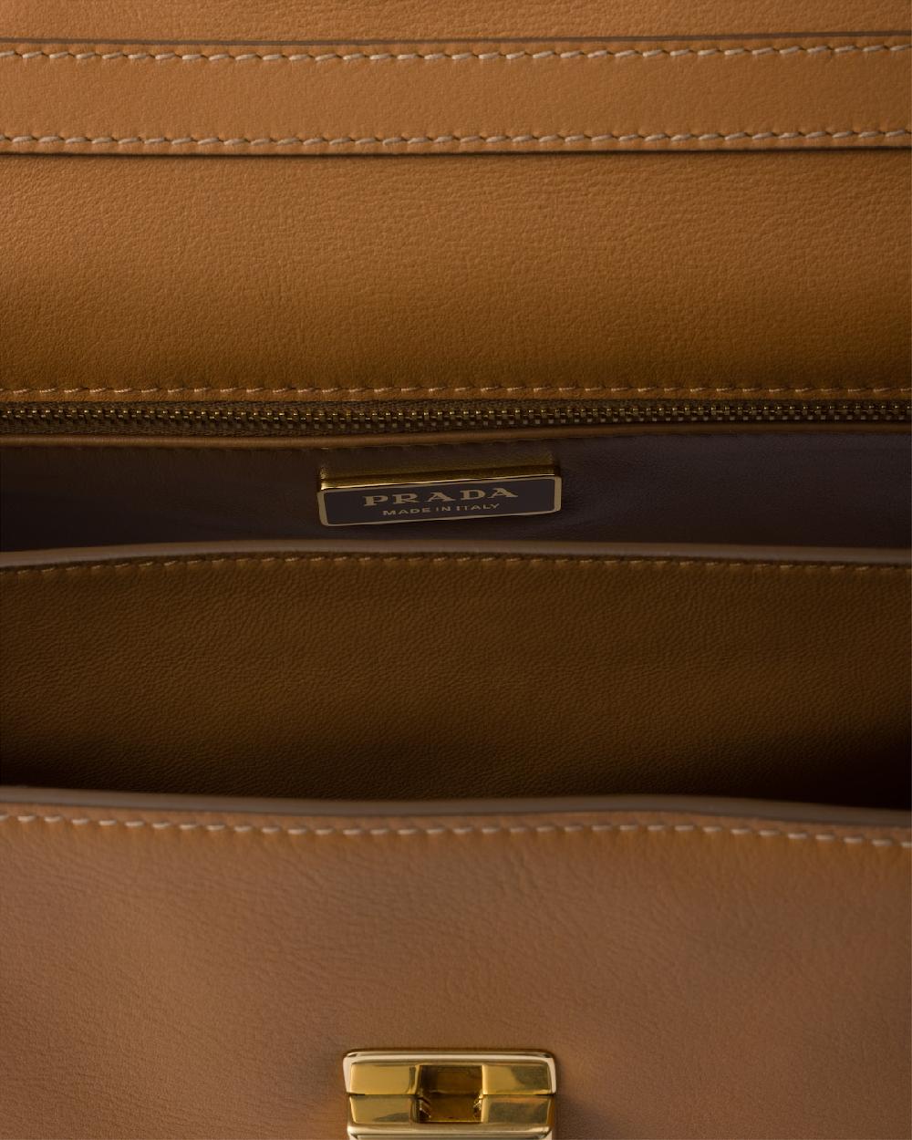 Prada Bolso Bandolera Prada Soft Sound De Piel Mediano