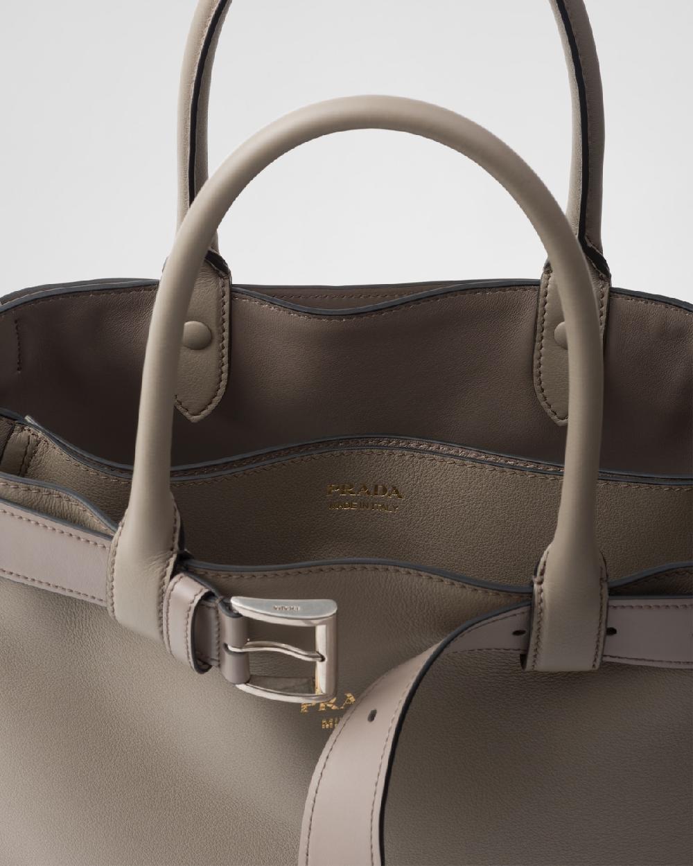 Prada Bolso Grande De Piel Prada Buckle Con Cinturón