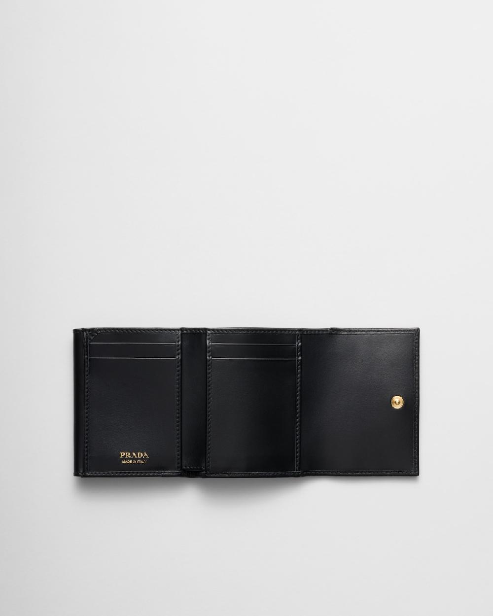 Prada Cartera pequeña de piel con motivo de triángulos