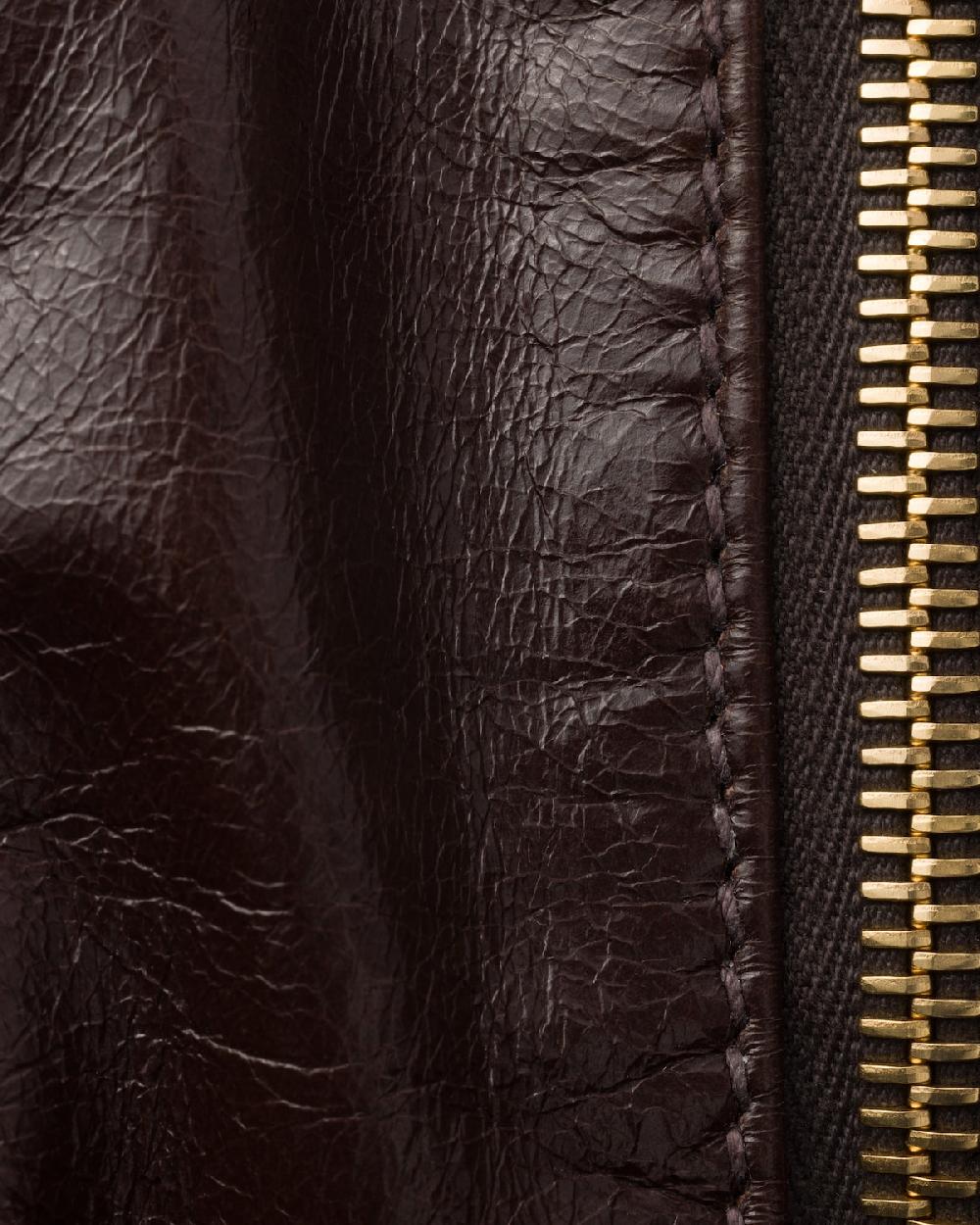 Prada Minibolso Prada Dangle De Piel Con Asa Superior