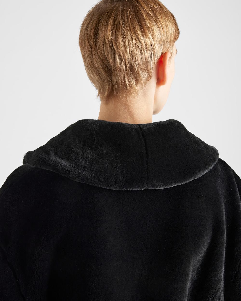 Prada Abrigo De Borreguillo