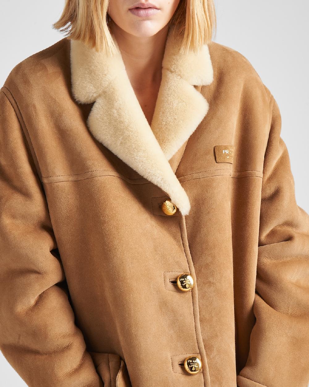 Prada Abrigo De Borreguillo