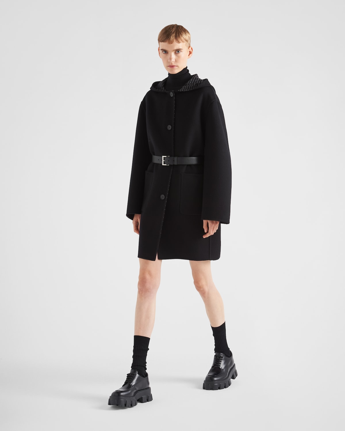 Prada Abrigo de lana doble de botonadura simple